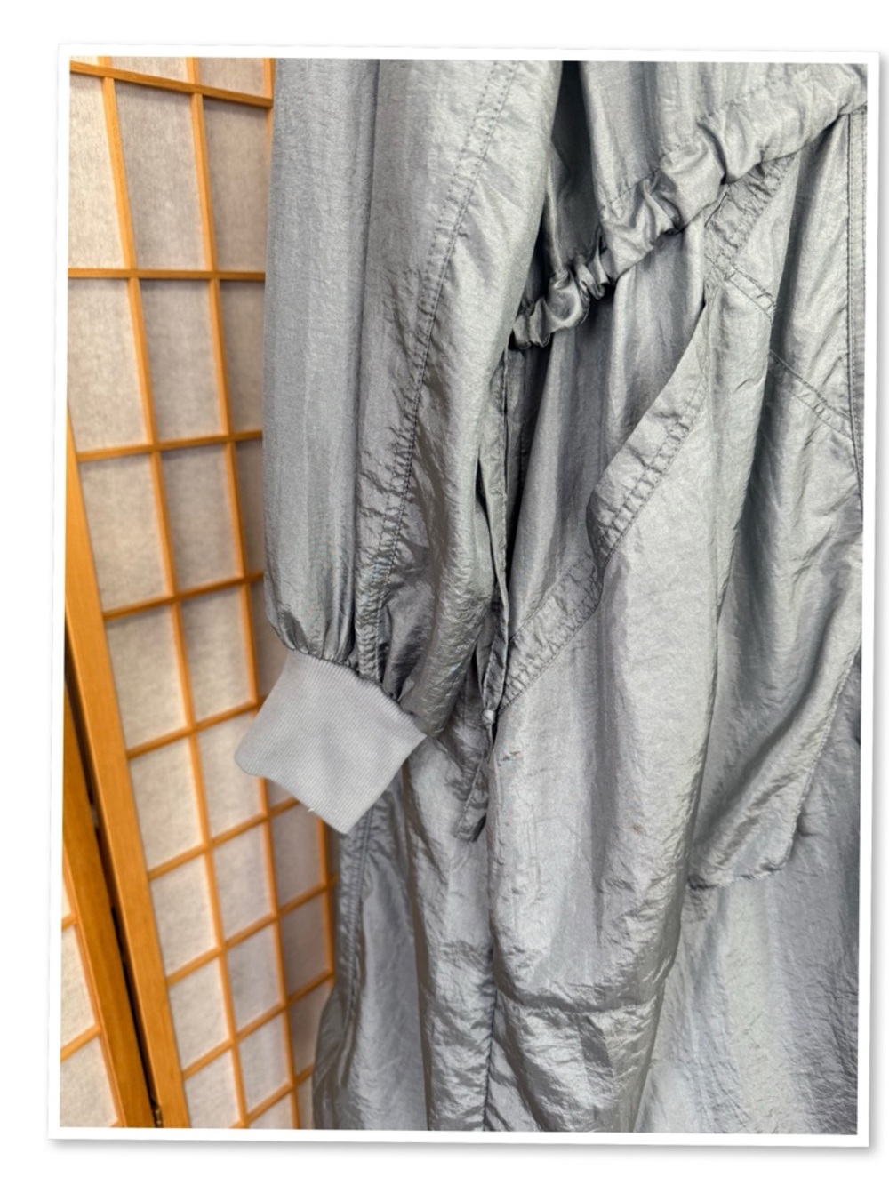 Daily Practice Lightweight Drawstring Lightweight Jacket - Picture 7 of 13